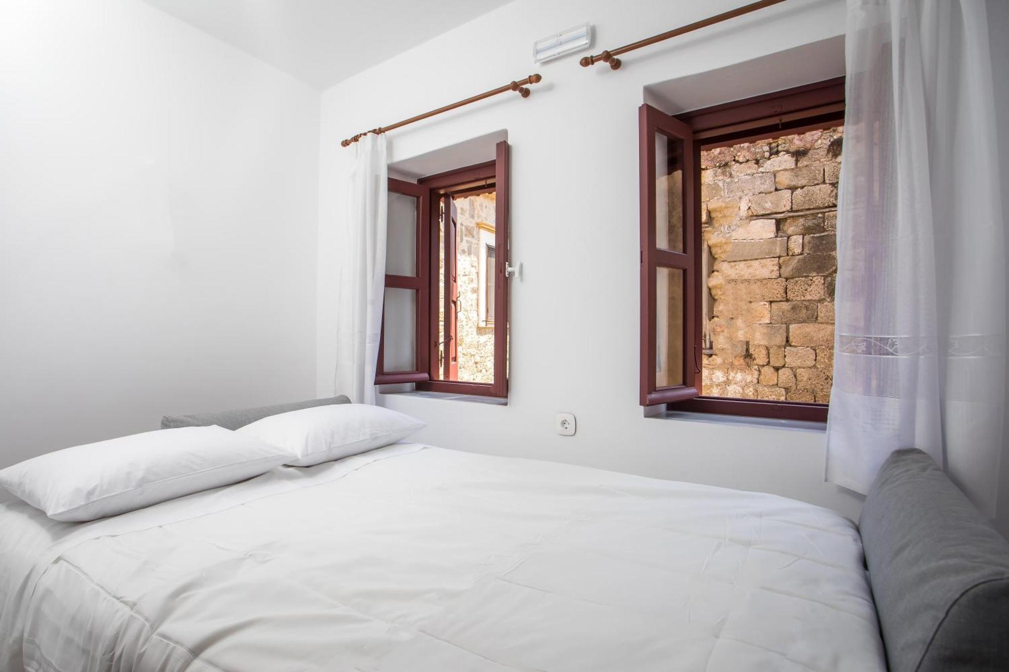 Alexandras Stone House 度假居 Rhodes City
