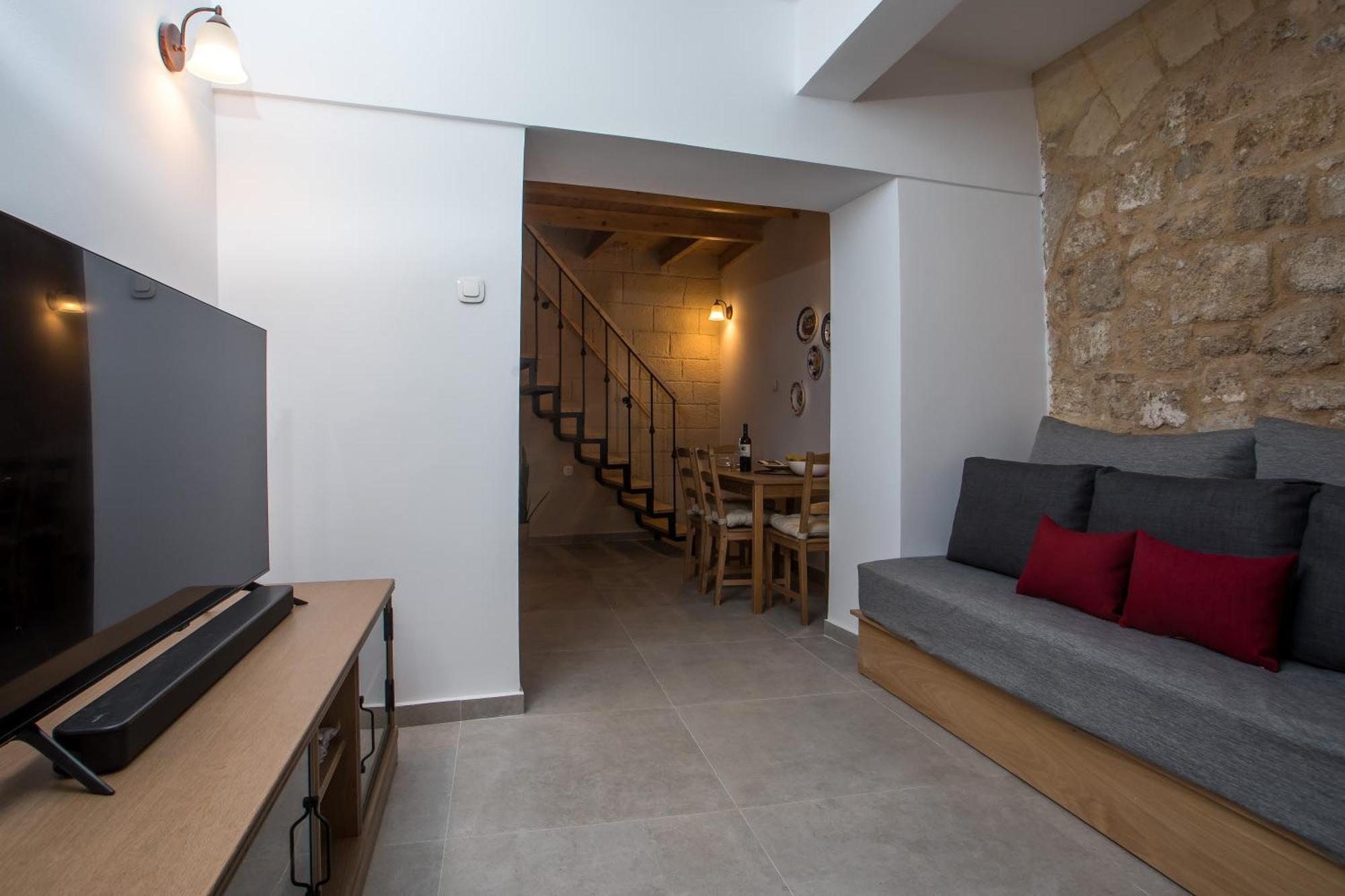 Ferienhaus Alexandras Stone House